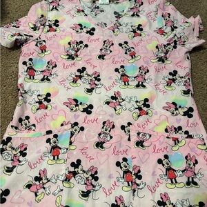 Disney Minnie Mouse Scrub Top